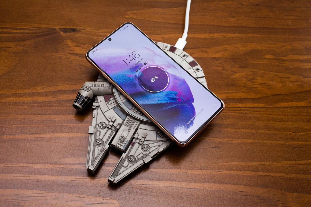 023-samsung-galaxy-s21-pratique