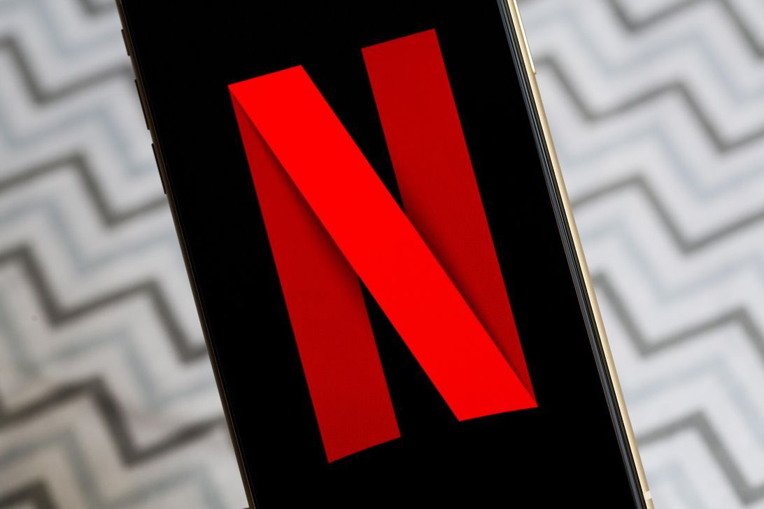netflix-logo-phone-6470